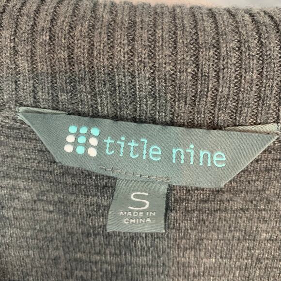 Title Nine 1/4 zip grey 80% Extra fine merino wool - Picture 3 of 7